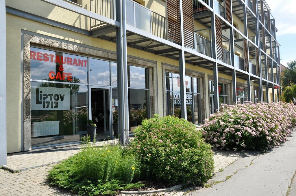 Apartman Elegance Liptovsky Mikulas Exterior photo